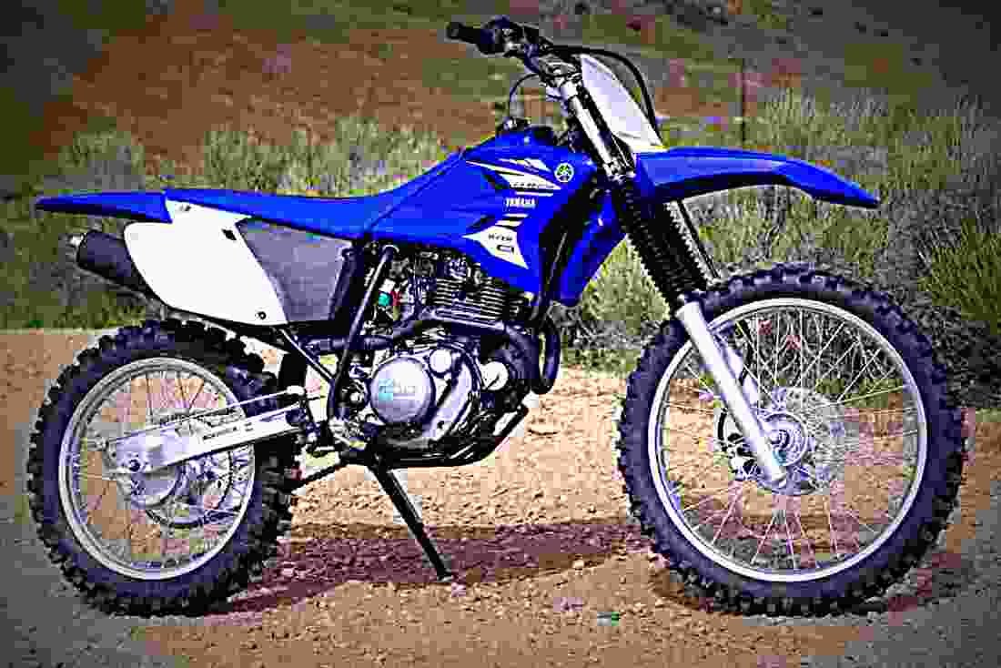 Yamaha TT R230 2017 3 motorbike A4 Photo Print