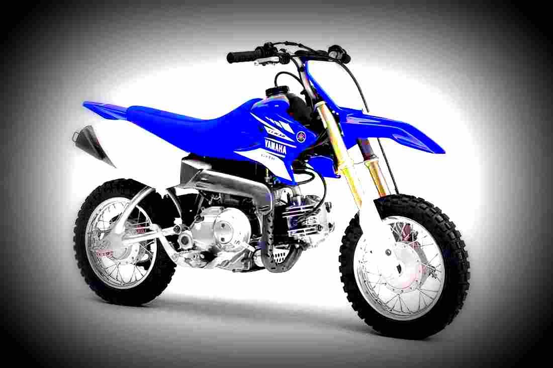 Yamaha TT R50E 2017 1 motorbike A4 Photo Print