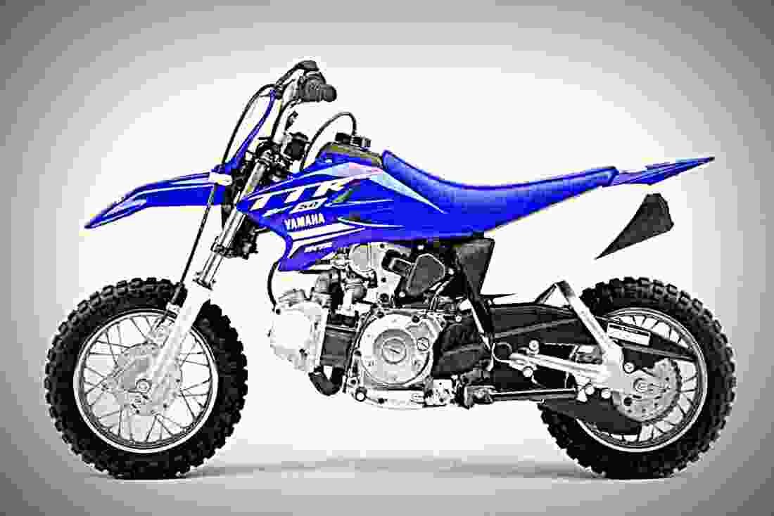 Yamaha TT R50E 2017 3 motorbike A4 Photo Print
