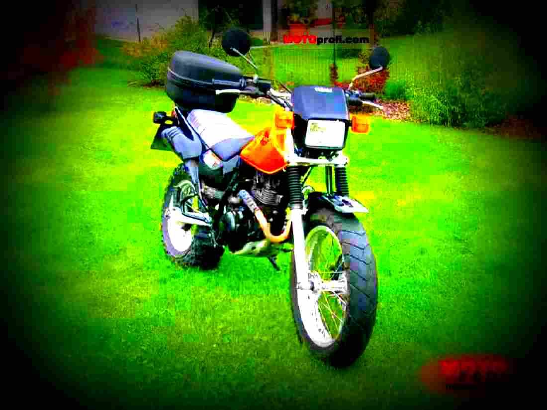 Yamaha TW 125 2000 1 motorbike A4 Photo Print