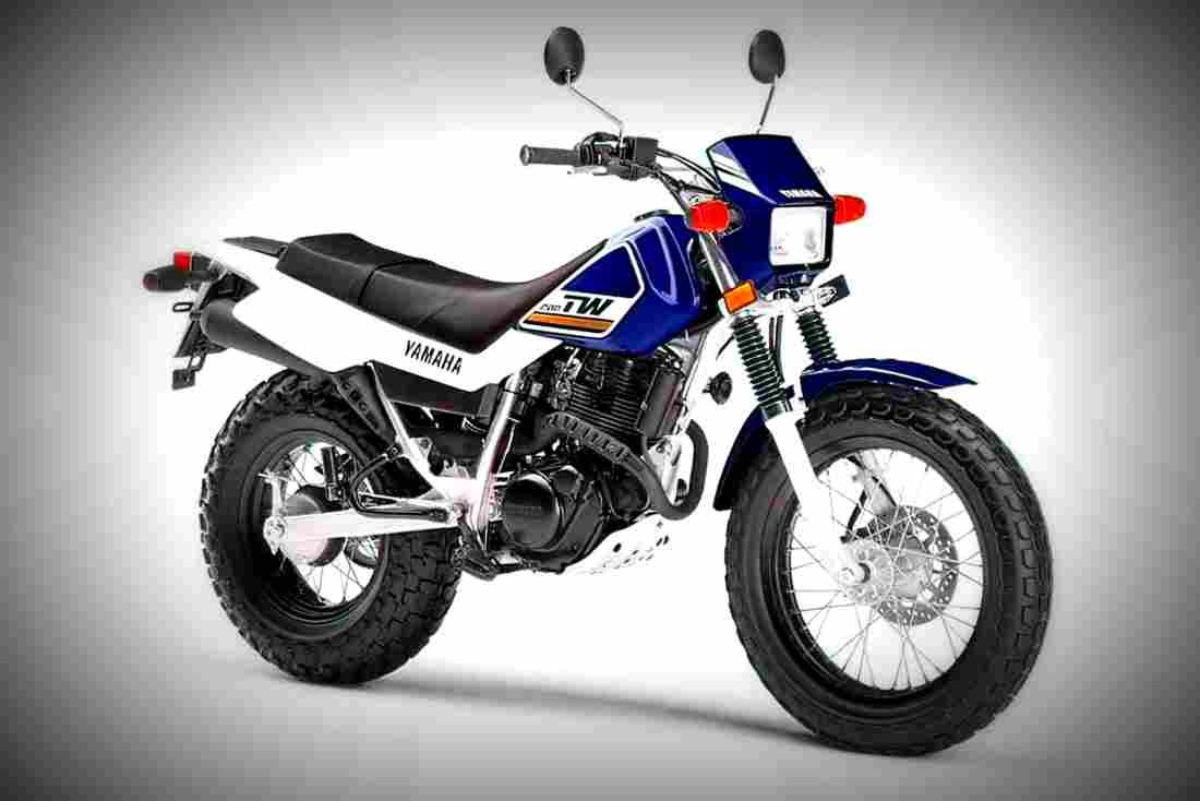 Yamaha TW200 2017 2 motorbike A4 Photo Print