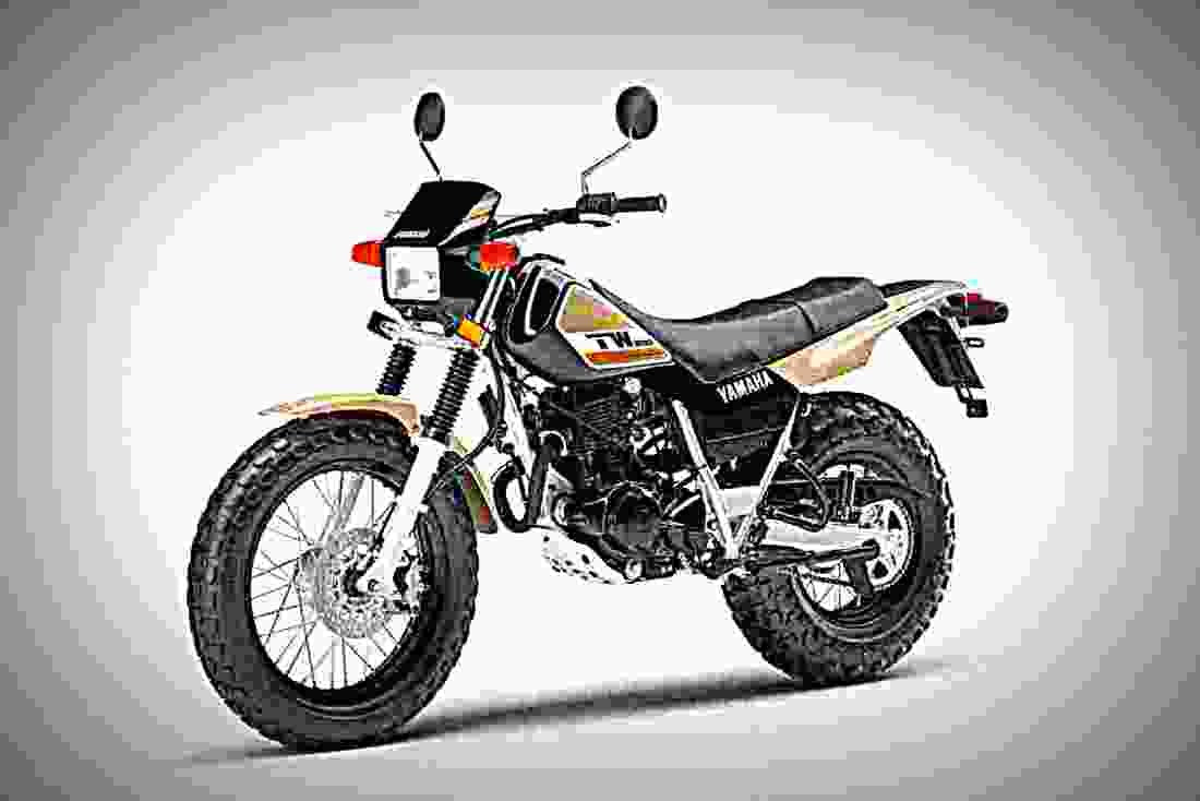 Yamaha TW200 2018 2 motorbike A4 Photo Print