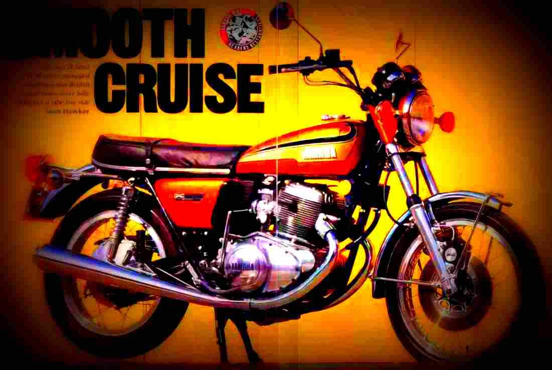 Yamaha TX 750 1972 2 motorbike A4 Photo Print