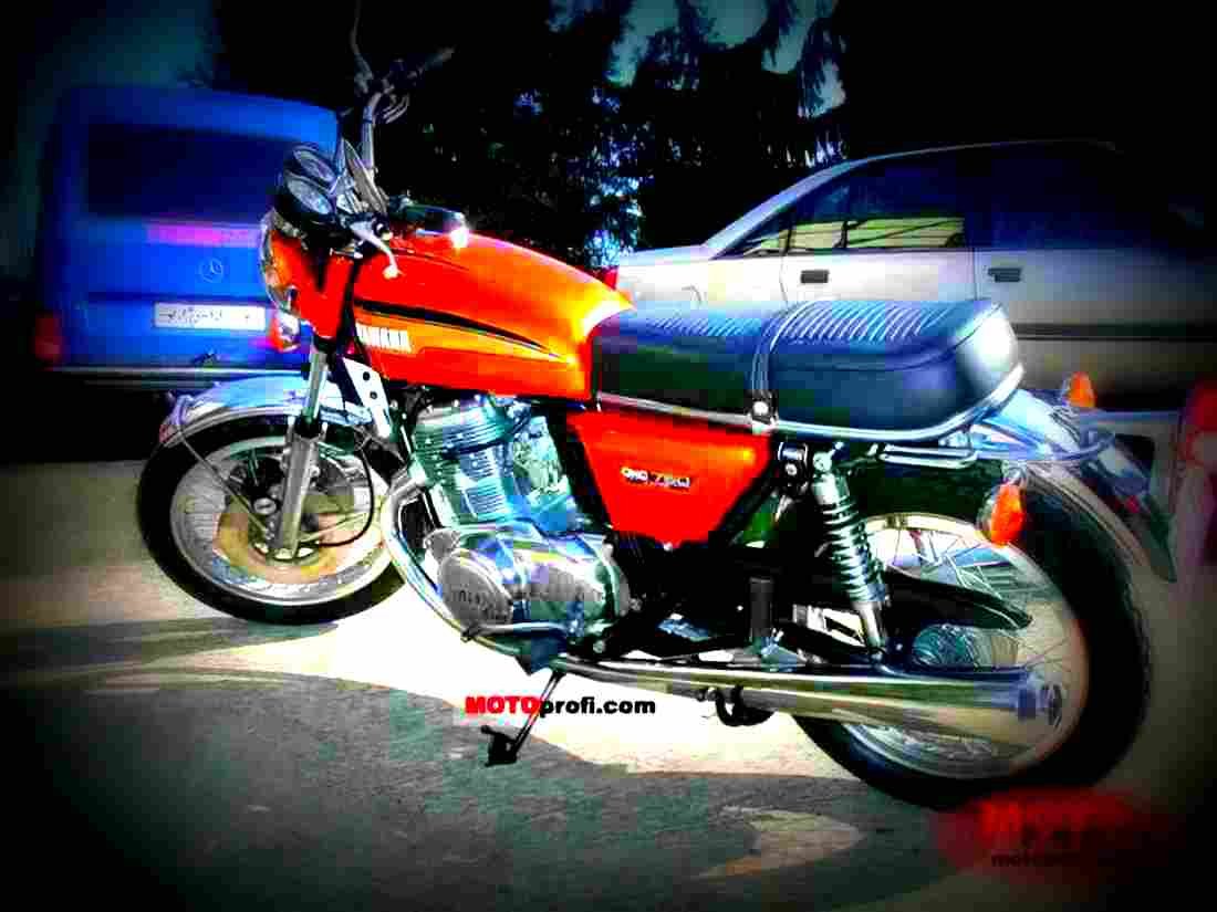 Yamaha TX 750 1974 3 motorbike A4 Photo Print