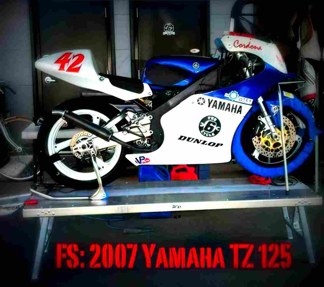 Yamaha TZ 125 2002 3 motorbike A4 Photo Print