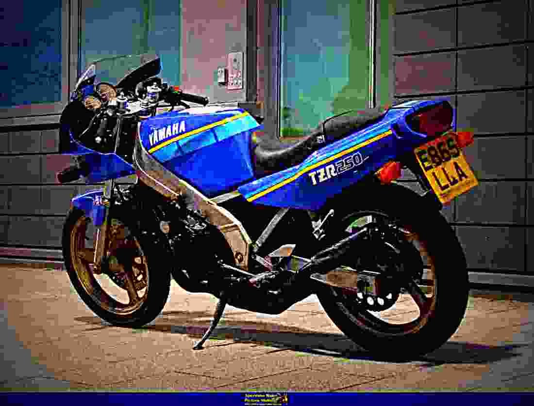 Yamaha TZR 250 1988 4 motorbike A4 Photo Print