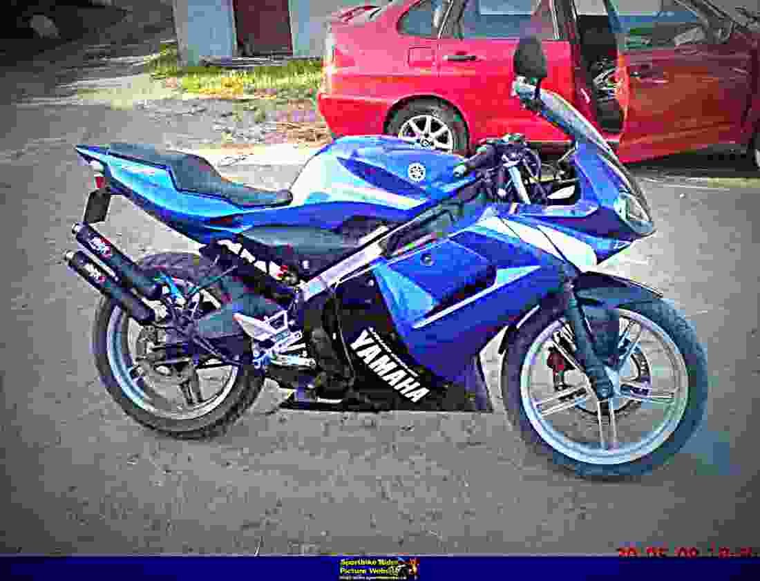 Yamaha TZR 50 2003 2 motorbike A4 Photo Print