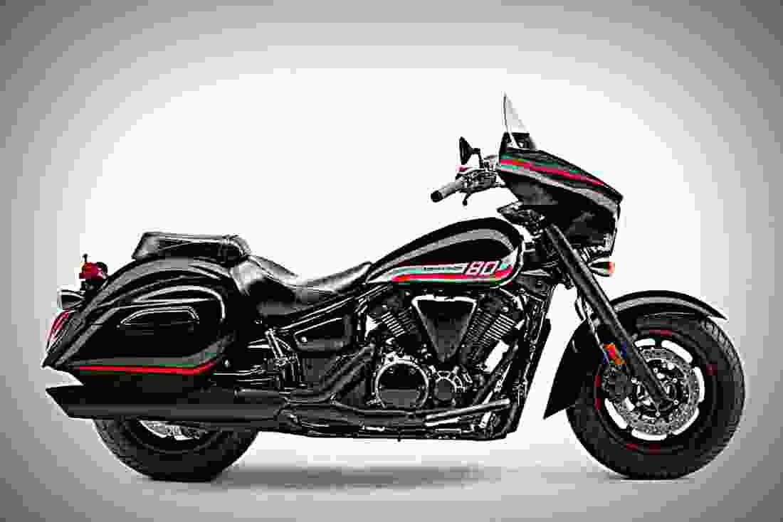 Yamaha V Star 1300 Deluxe 2018 2 motorbike A4 Photo Print
