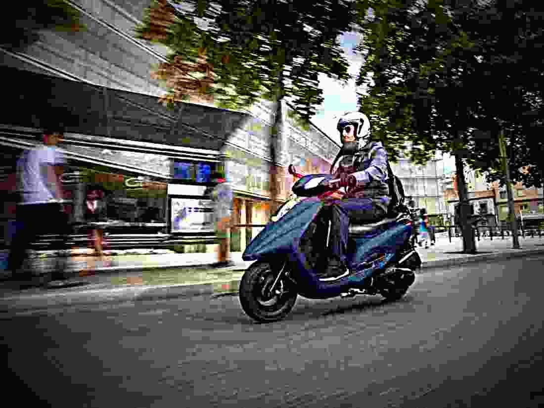 Yamaha Vity Vity 3 motorbike A4 Photo Print