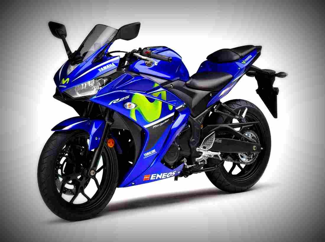 Yamaha Vixion Yamaha Movistar 2018 2 motorbike A4 Photo Print