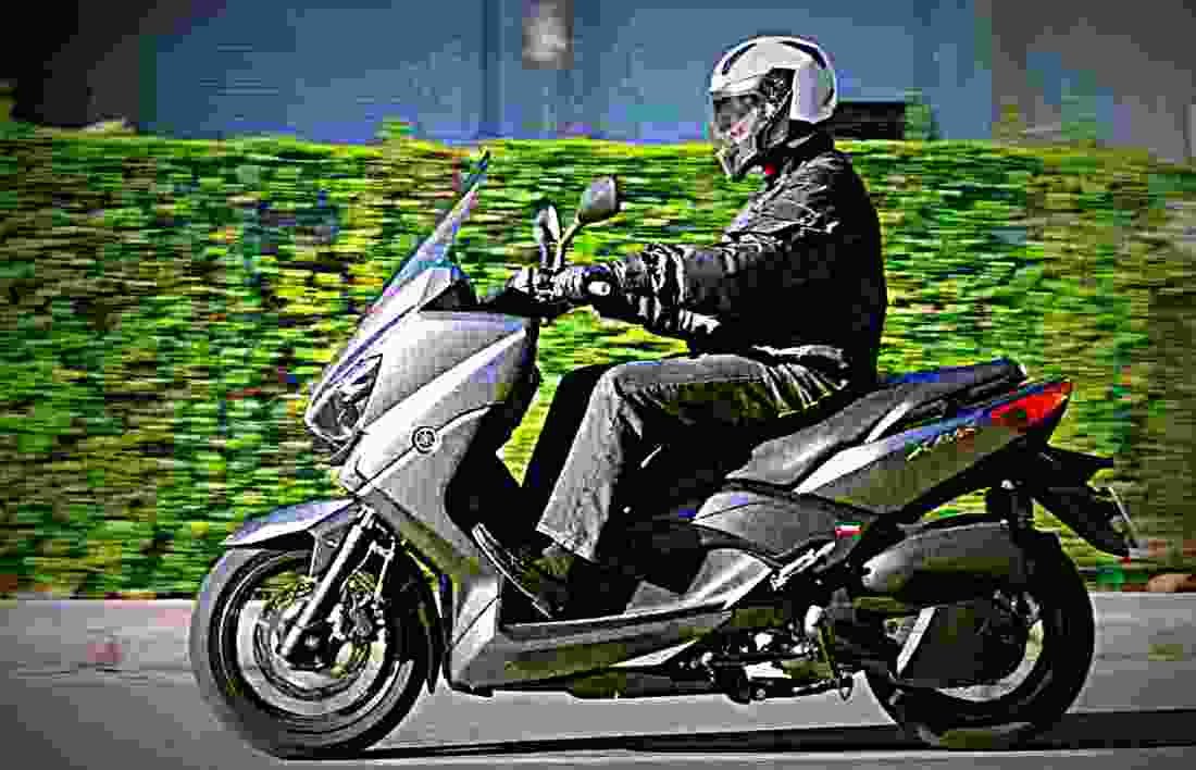 Yamaha X MAX 125 2017 4 motorbike A4 Photo Print