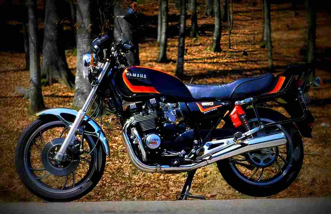 Yamaha XJ 600 S 1985 3 motorbike A4 Photo Print
