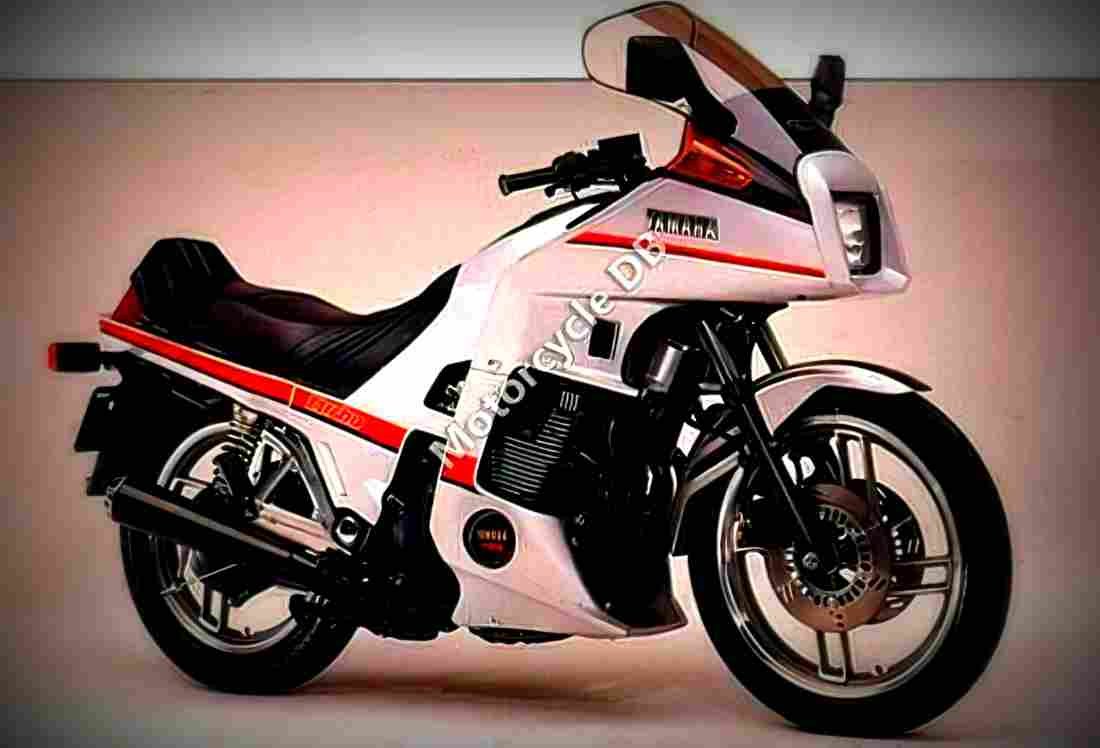 Yamaha XJ 650 (reduced effect) 1982 1 motorbike A4 Photo Print