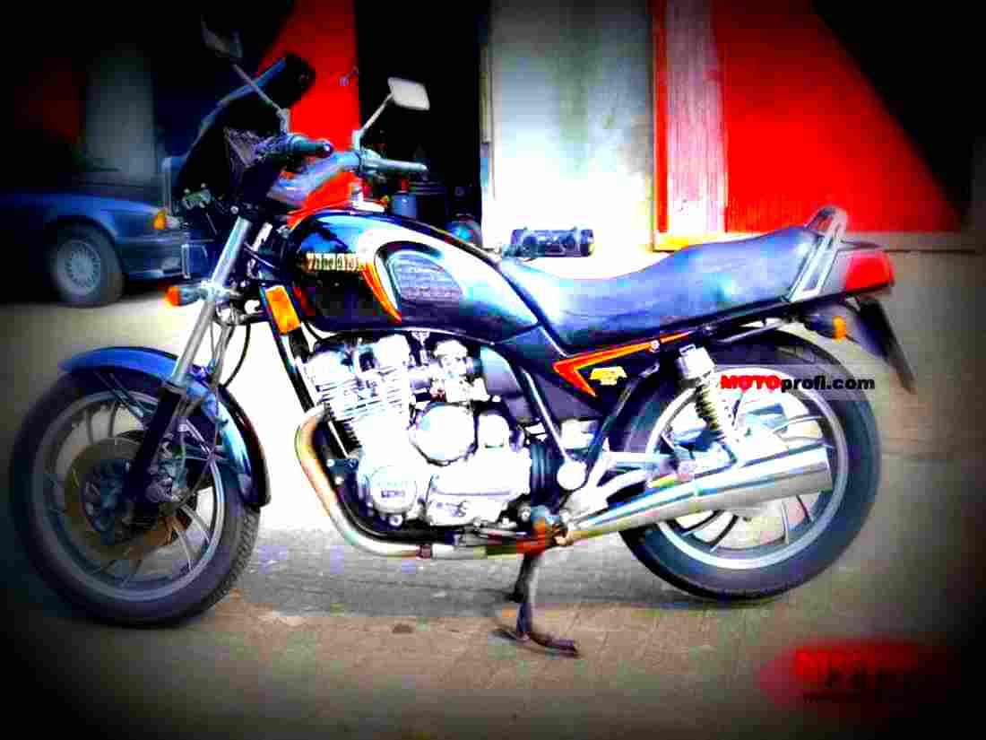 Yamaha XJ 750 Seca 1981 1 motorbike A4 Photo Print