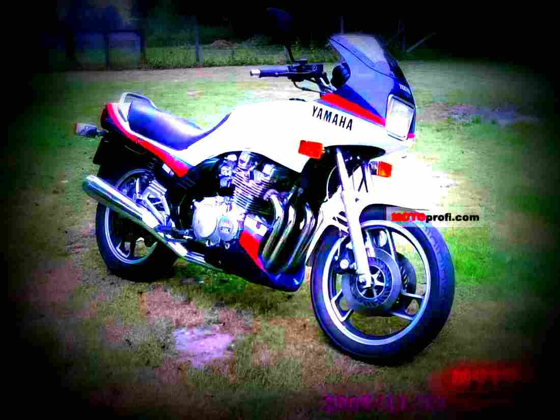 Yamaha XJ 900 S 1985 3 motorbike A4 Photo Print