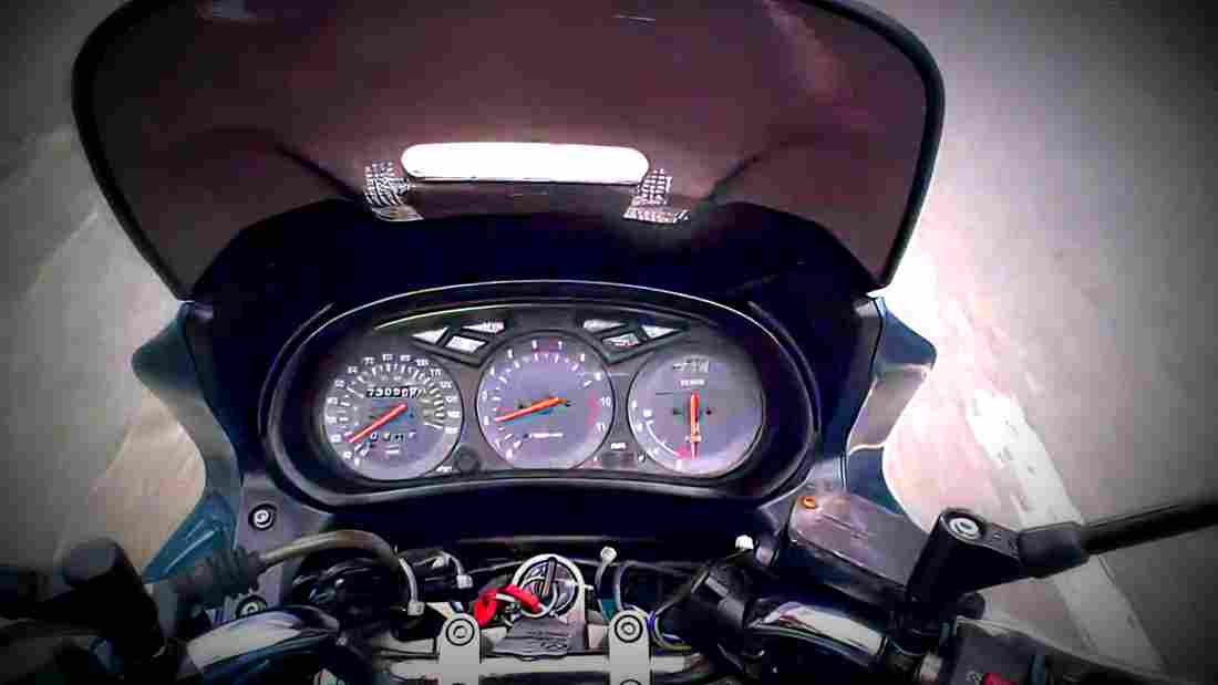 Yamaha XJ 900 S Diversion 1996 1 motorbike A4 Photo Print