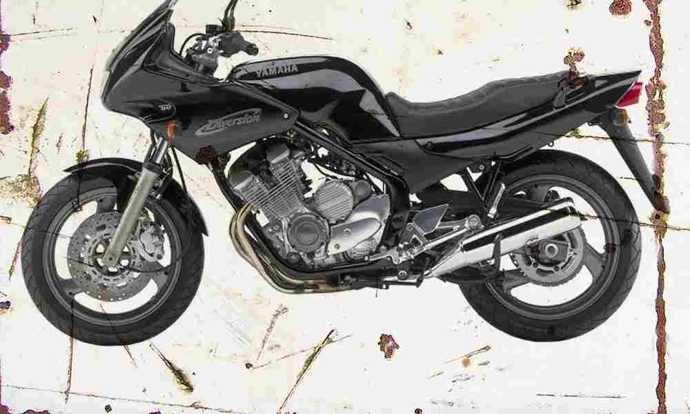 Yamaha XJ600S Diversion 1998 Aged Vintage A4 Photo Print
