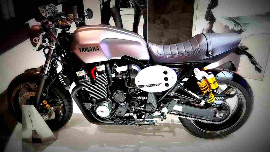 Yamaha XJR1300 2018 1 motorbike A4 Photo Print