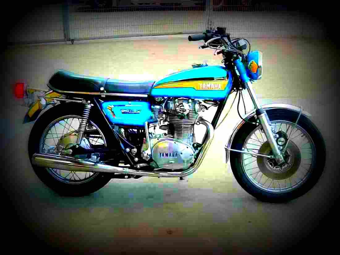Yamaha XS 650 1981 1 motorbike A4 Photo Print