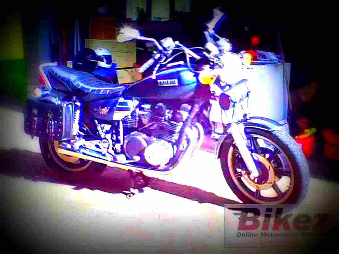 Yamaha XS 750 US. Custom 1980 5 motorbike A4 Photo Print