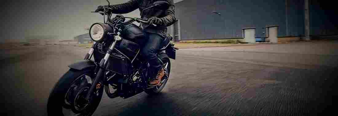 Yamaha XSR700LA 2018 1 825x284 motorbike A4 Photo Print
