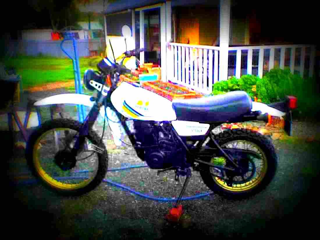 Yamaha XT 250 1980 1 motorbike A4 Photo Print