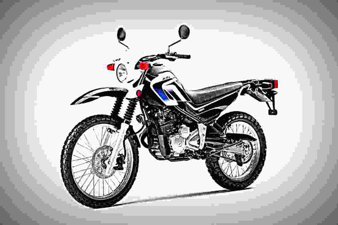 Yamaha XT 250 (reduced effect) 1981 1 motorbike A4 Photo Print