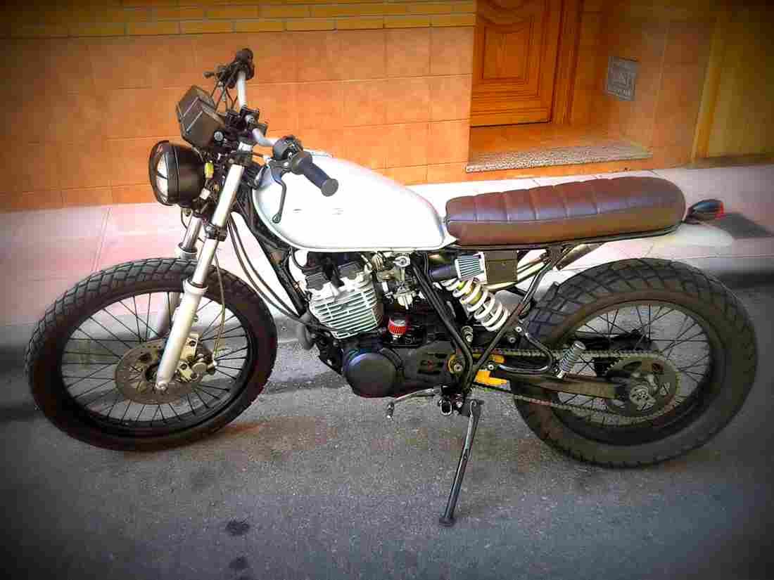 Yamaha XT 350 1988 5 motorbike A4 Photo Print