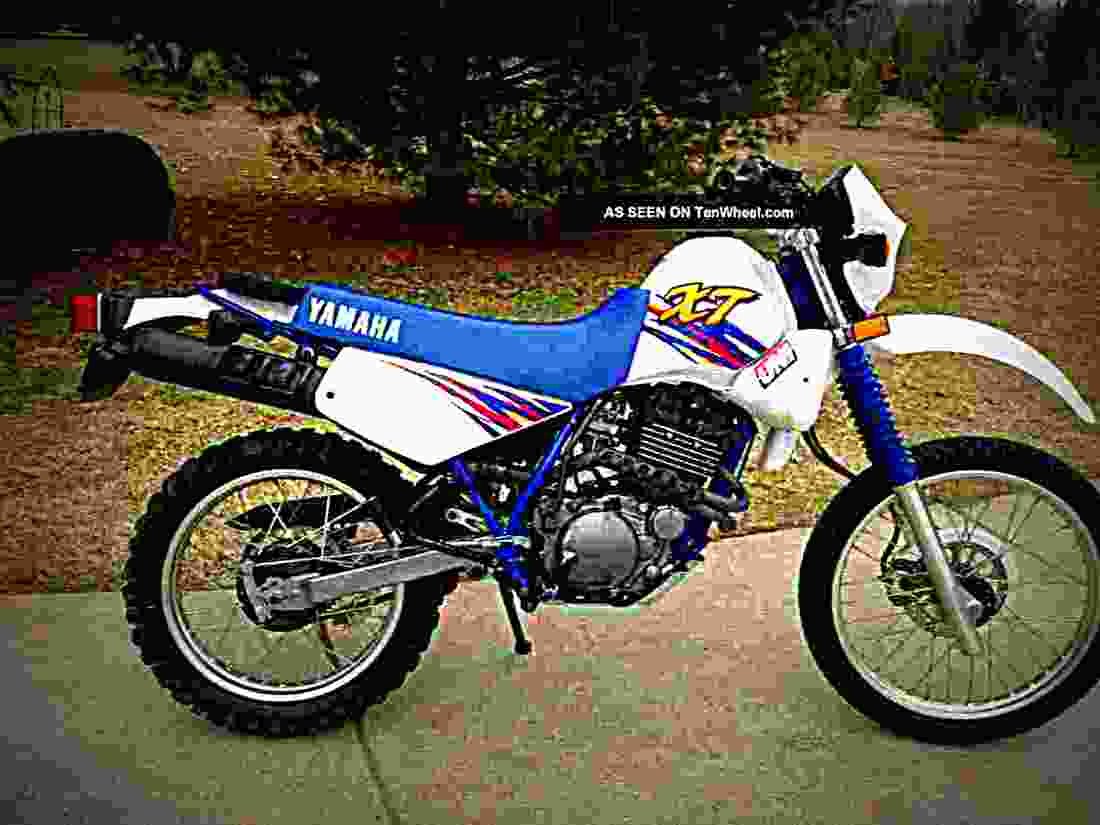 Yamaha XT 350 1991 2 motorbike A4 Photo Print