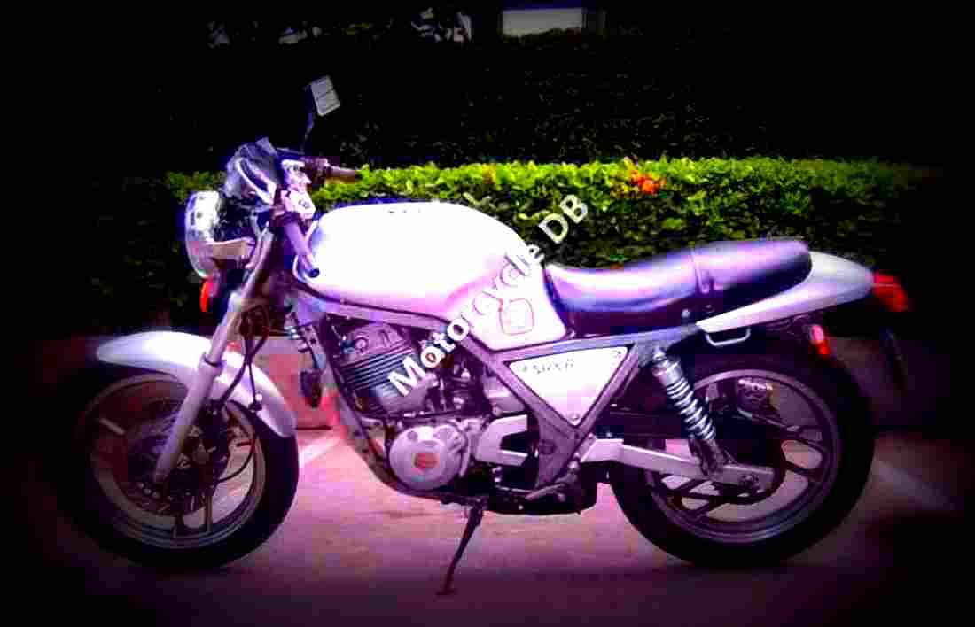 Yamaha XT 350 (reduced effect) 1989 1 motorbike A4 Photo Print