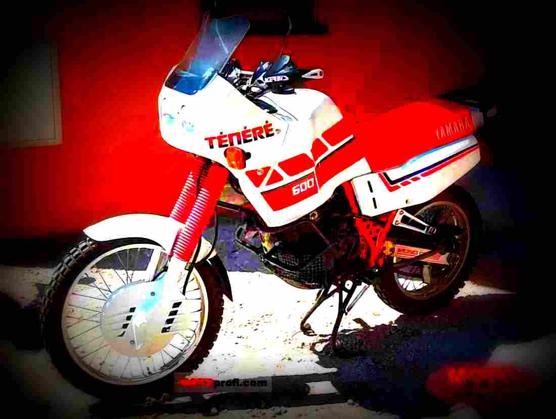 Yamaha XT 350 (reduced effect) 1989 2 motorbike A4 Photo Print