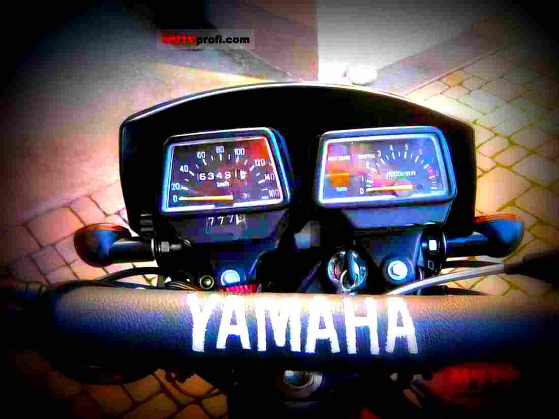 Yamaha XT 550 1982 6 motorbike A4 Photo Print