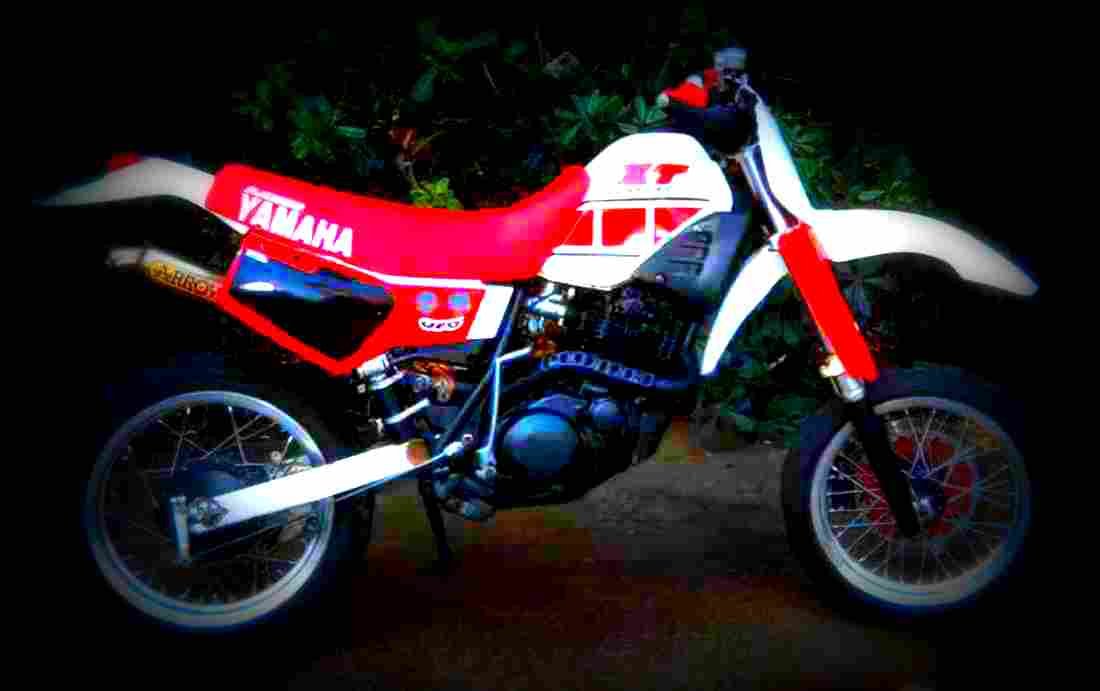 Yamaha XT 600 1984 2 motorbike A4 Photo Print