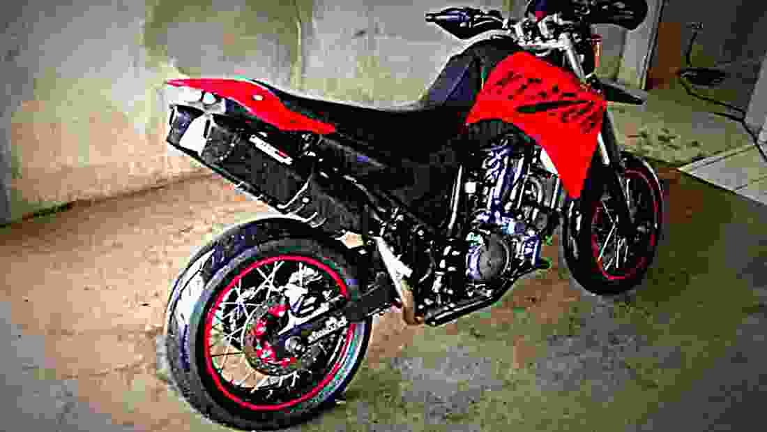 Yamaha XT 660 R 2005 3 motorbike A4 Photo Print