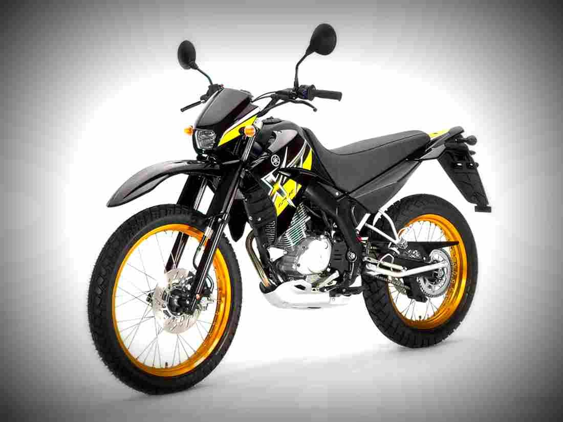 Yamaha XT125 R XT125 R 5 motorbike A4 Photo Print
