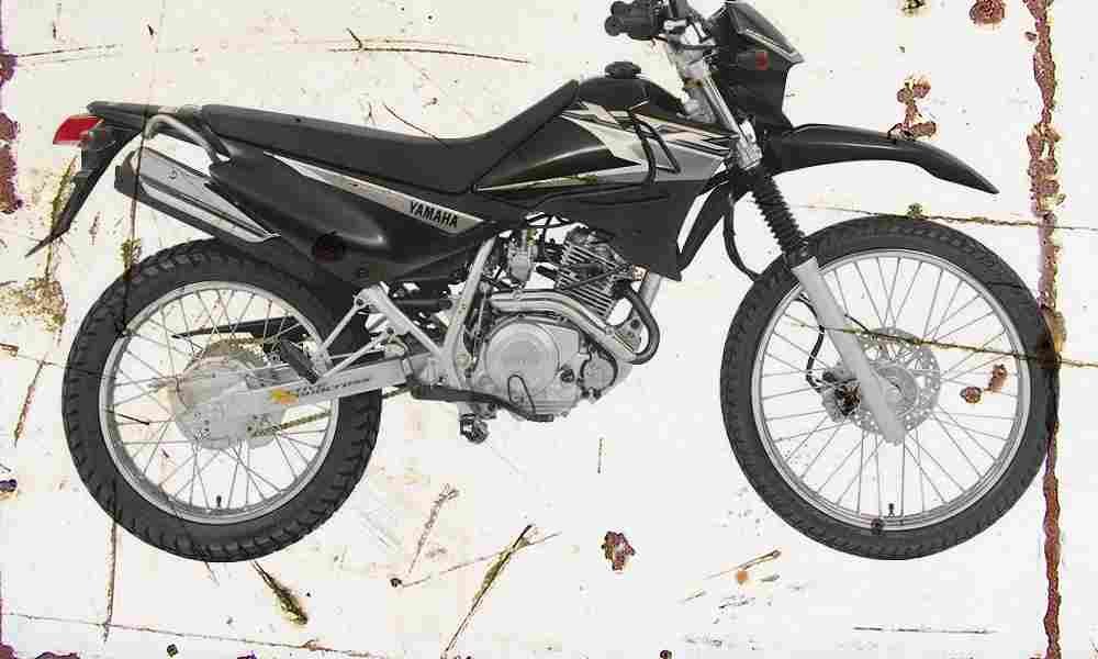 Yamaha XTZ125 2002 Aged Vintage A4 Photo Print