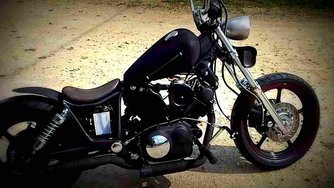 Yamaha XV 1100 1991 5 motorbike A4 Photo Print