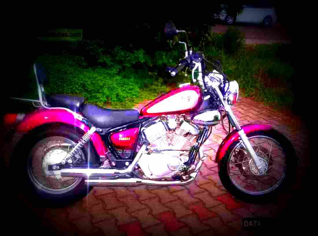 Yamaha XV 125 S Virago 2001 1 motorbike A4 Photo Print