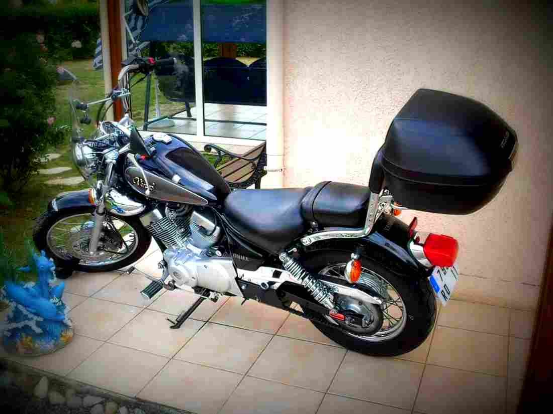 Yamaha XV 125 S Virago 2001 2 motorbike A4 Photo Print