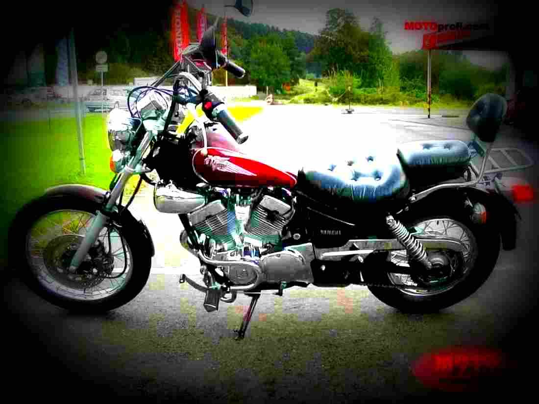 Yamaha XV 250 S Virago 1999 3 motorbike A4 Photo Print