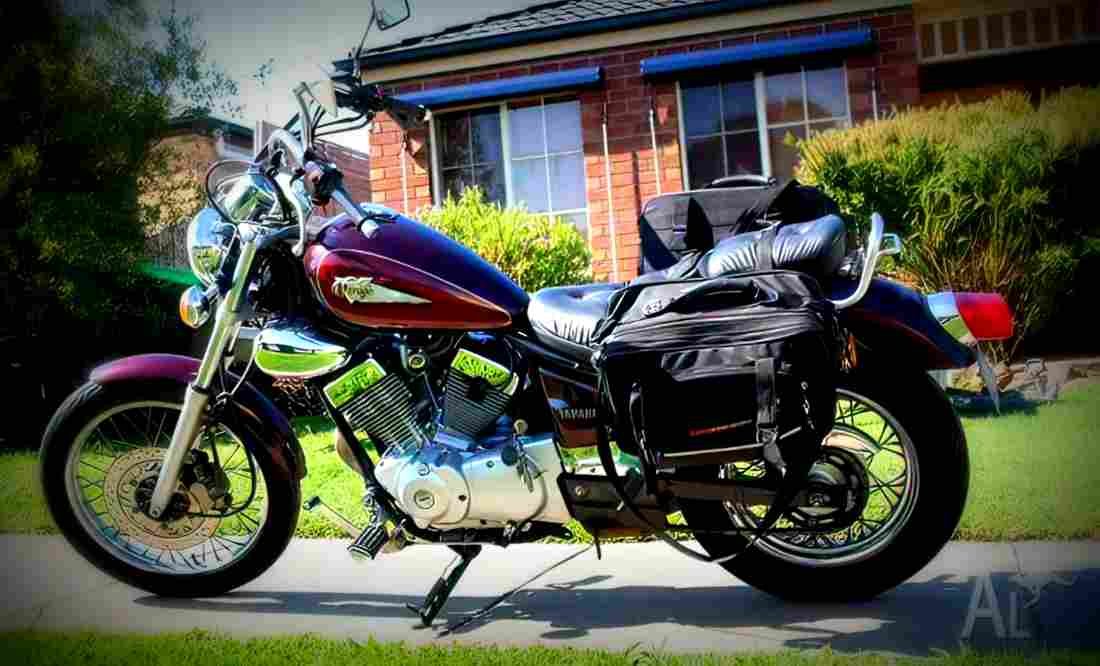 Yamaha XV 250 S Virago 2000 3 motorbike A4 Photo Print