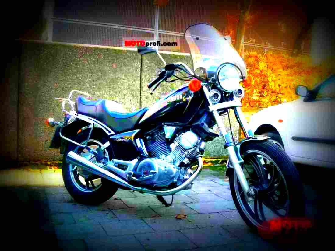 Yamaha XV 500 SE 1988 1 motorbike A4 Photo Print