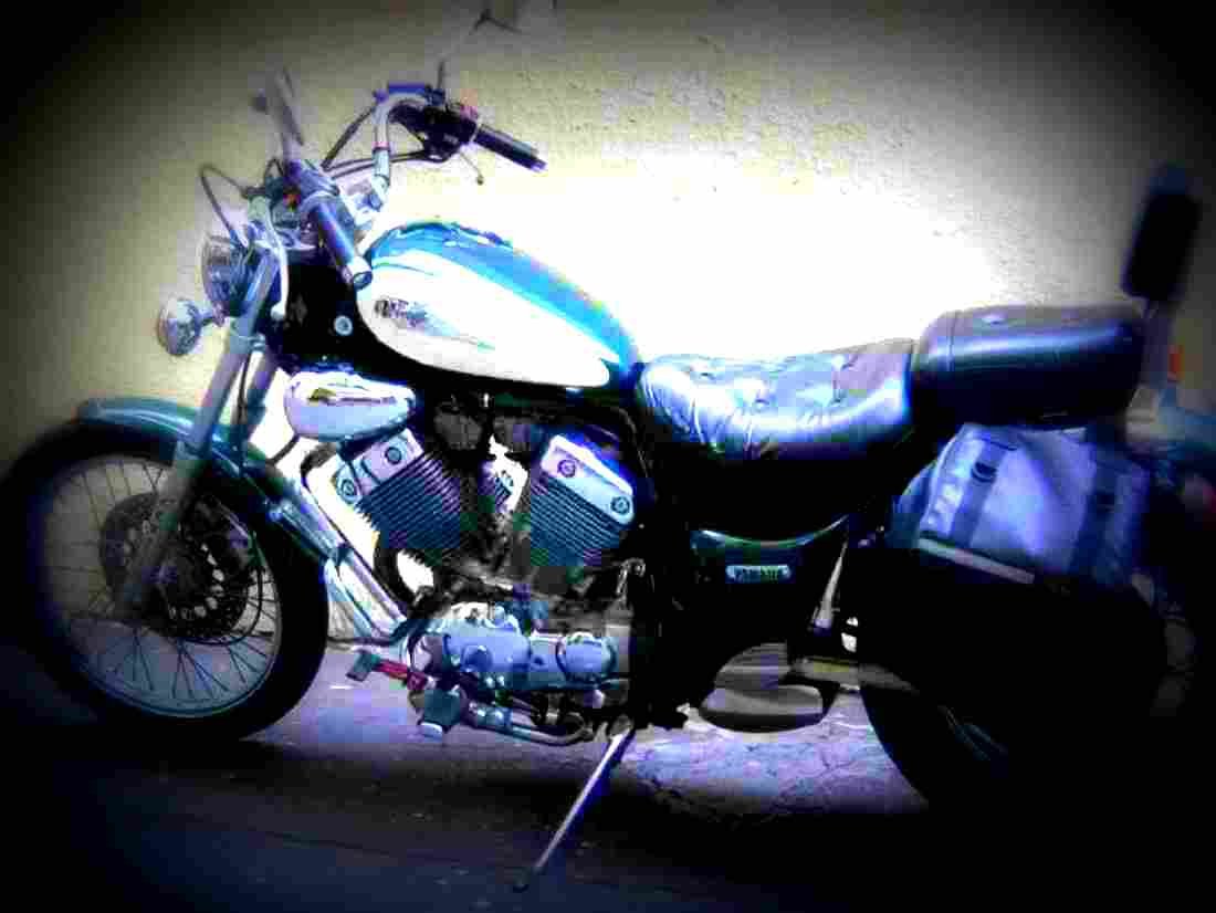 Yamaha XV 535 Virago 1997 3 motorbike A4 Photo Print