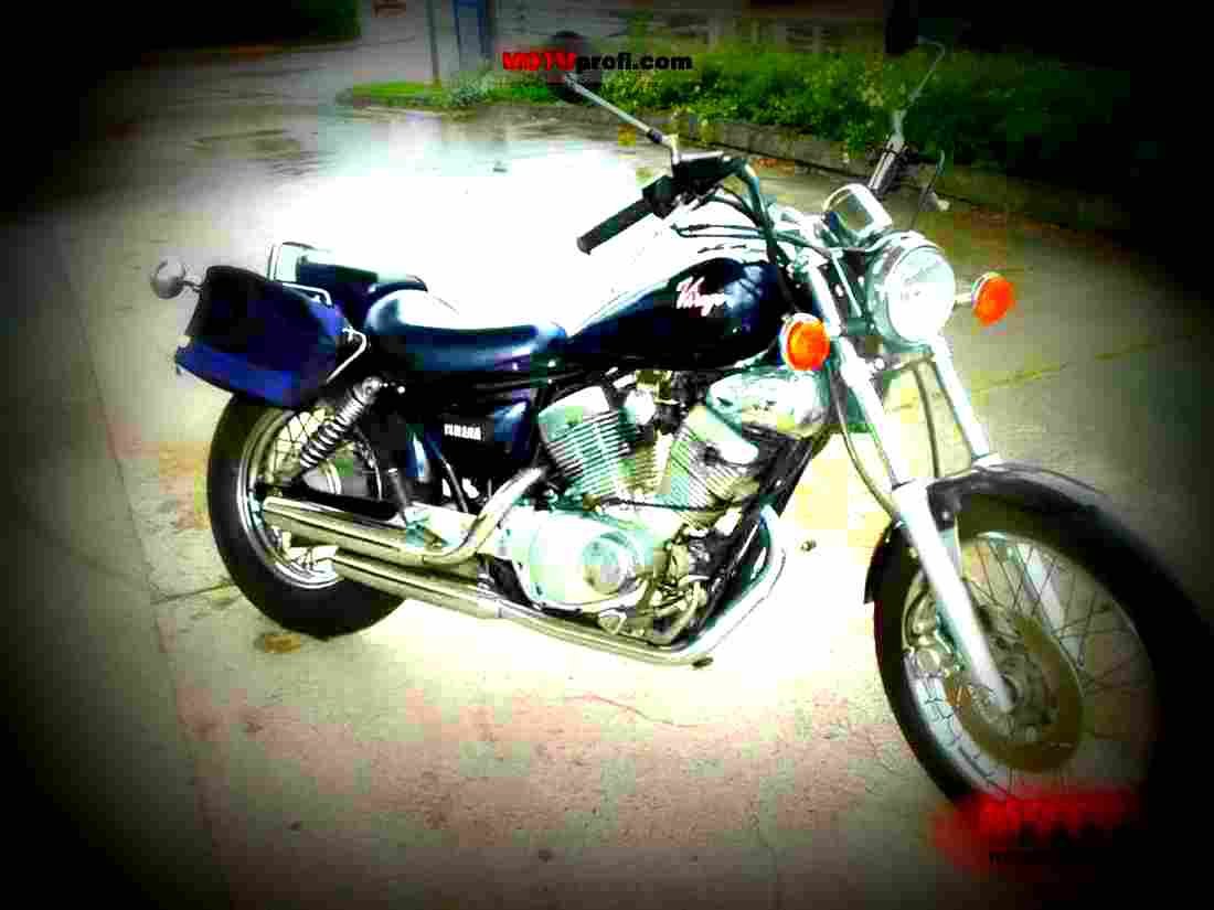 Yamaha XV 535 Virago (reduced effect) 1990 2 motorbike A4 Photo Print