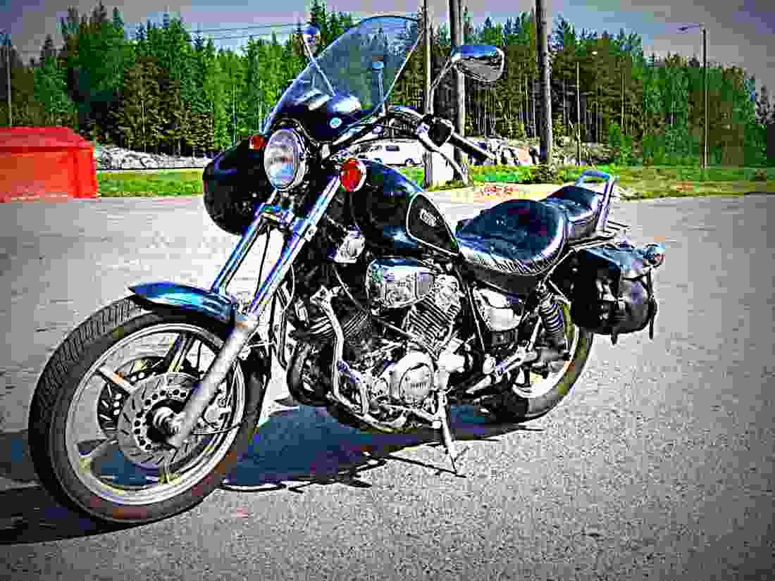 Yamaha XV 750 Virago 1996 5 motorbike A4 Photo Print