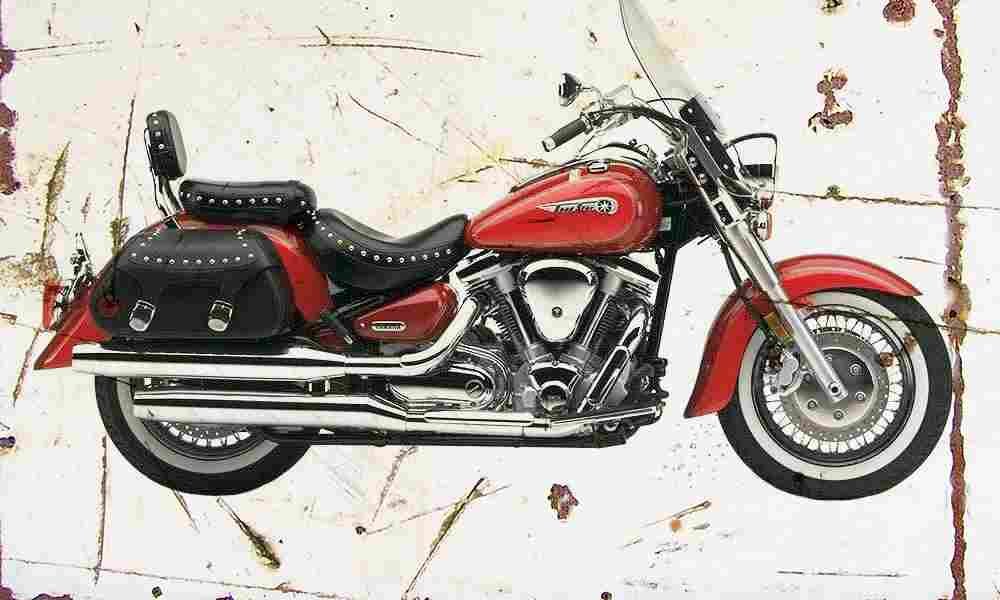 Yamaha XV1600 RoadStar 2001 Aged Vintage A4 Photo Print