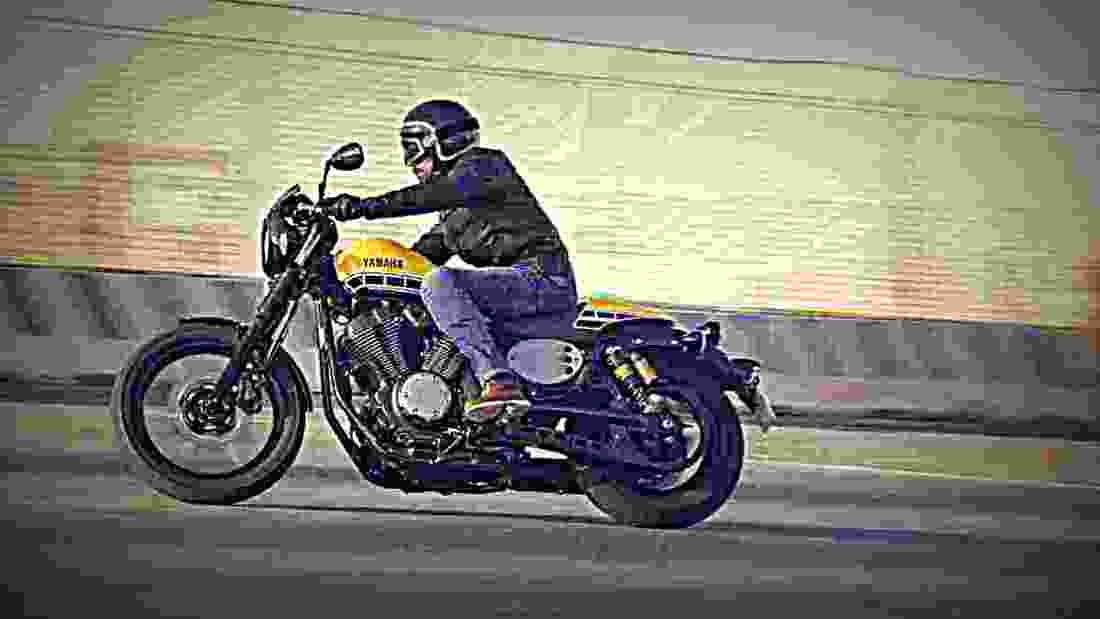 Yamaha XV950 Racer 2018 4 motorbike A4 Photo Print
