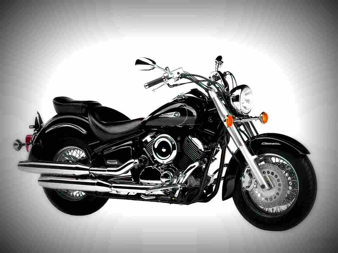 Yamaha XVS 1100 Drag Star Classic 2001 3 motorbike A4 Photo Print