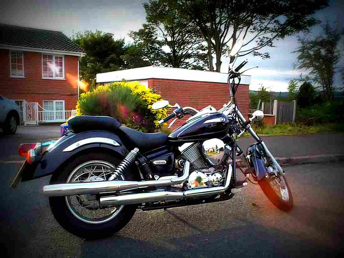 Yamaha XVS 125 Drag Star 2001 6 motorbike A4 Photo Print