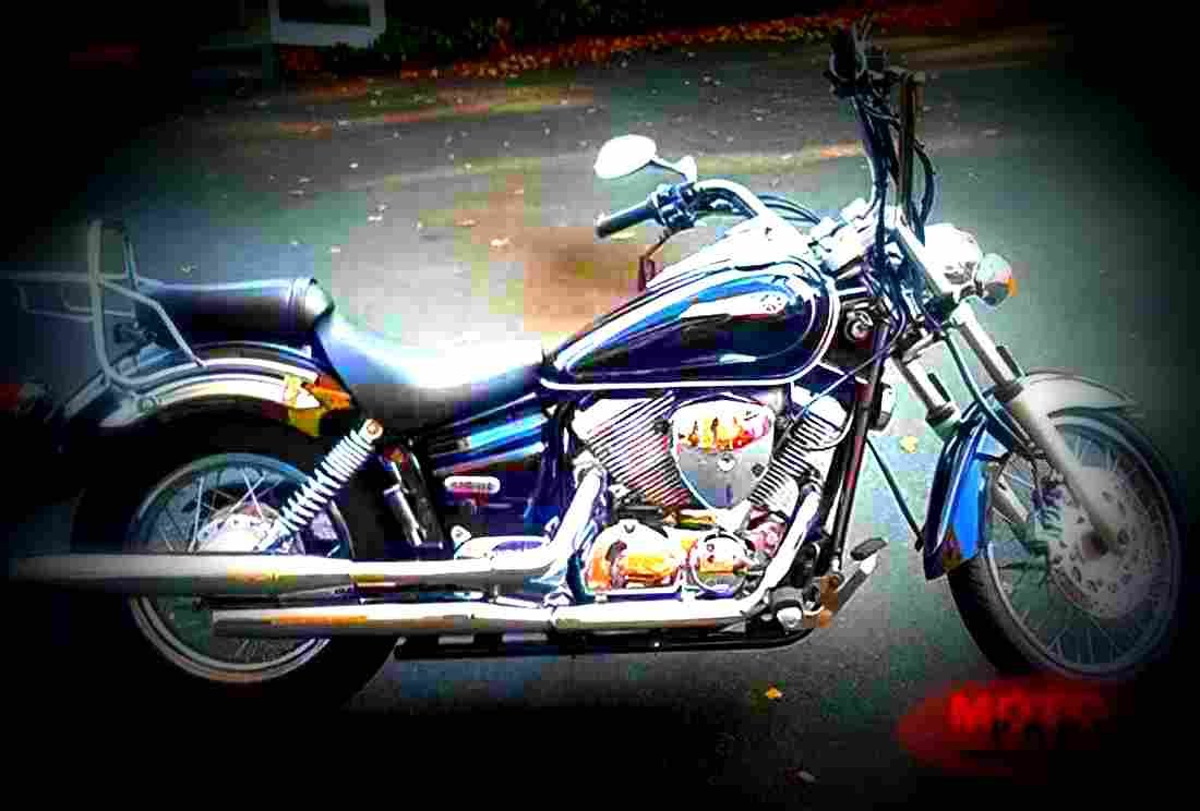 Yamaha XVS 125 Drag Star 2002 3 motorbike A4 Photo Print